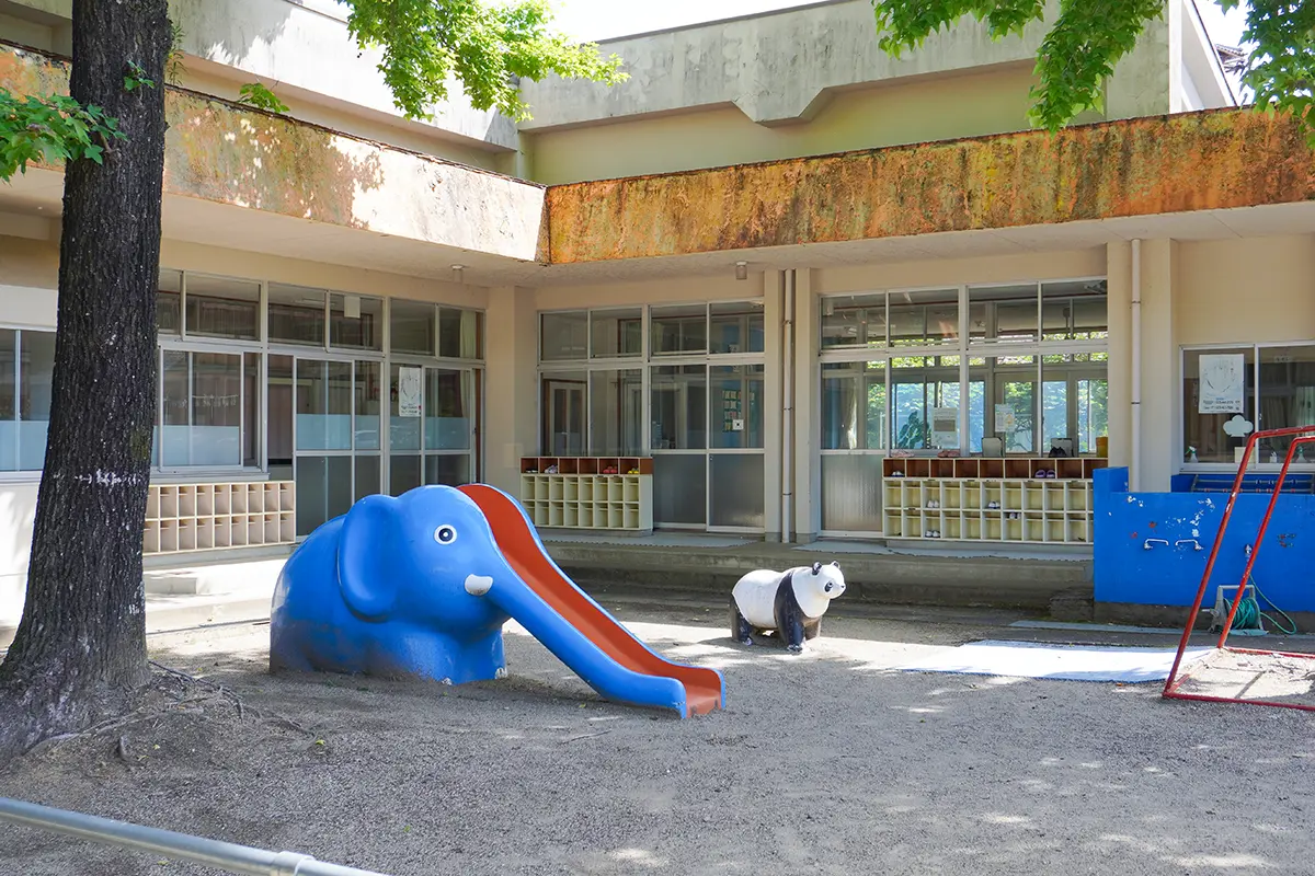 どんぐりはうすの遊具